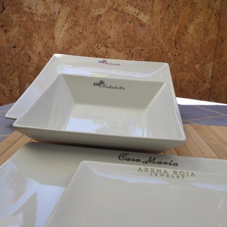 Platos de mesa grabados para regalo o el hogar